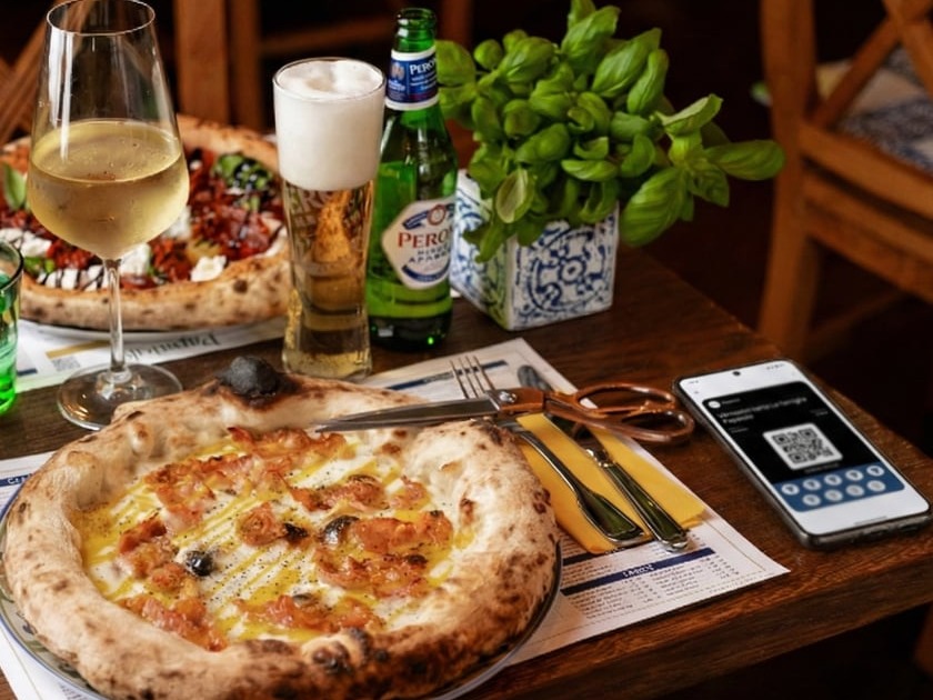 Telefon s věrnostní kartou Papaiolo